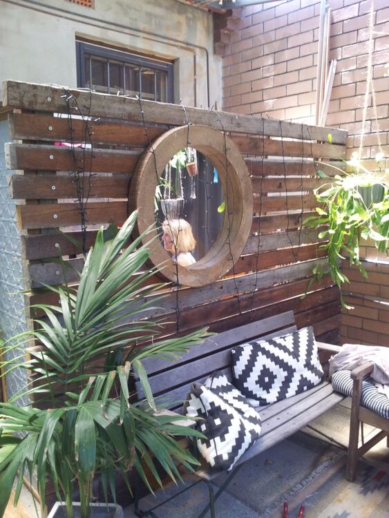 Little Olive Leaf Cafe
