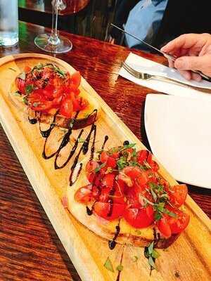 Delizioso At The Strand