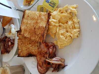 Bean And Leaf Cafe - Cleveland