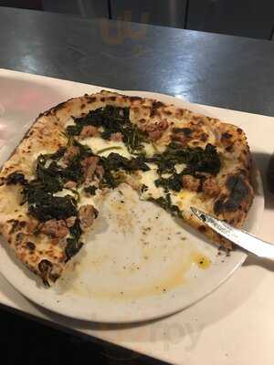 Devita Trattoria Pizzeria