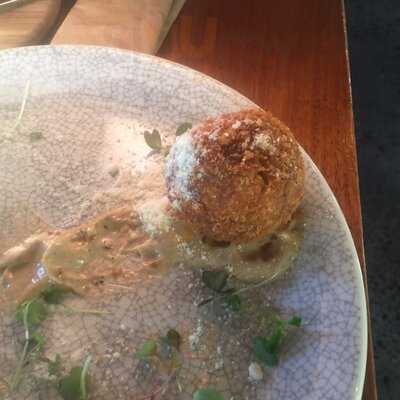 Demazzi's Restaurant