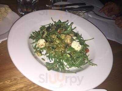 Chill Restaurant & Bar