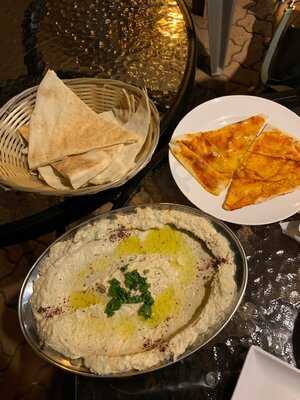 Damasquino Restaurant