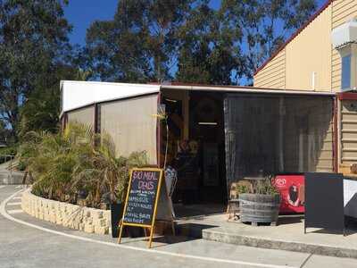 Florrey Bel Coffee Shed