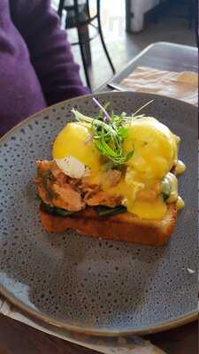 Southeast Cafe & Bar