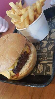 The Foundry Hotel & Mister Bobs Sports Bar