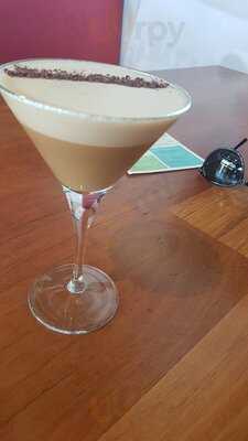 The Foundry Hotel & Mister Bobs Sports Bar