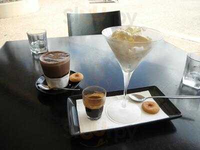 Fiction Bar & Restaurant