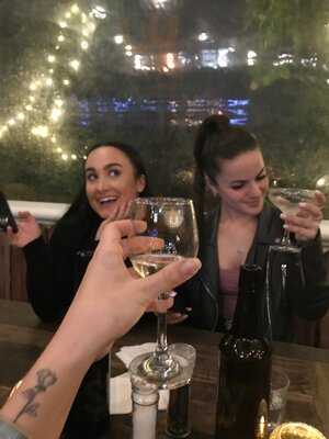 Insitu Bar & Restaurant