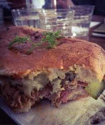 Two Little Pigs Charcuterie & Grind