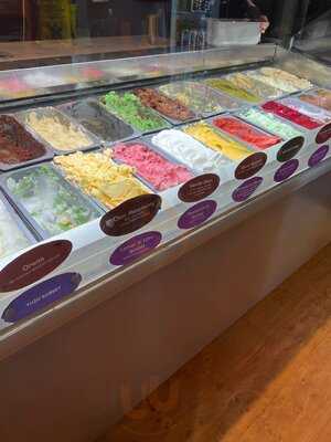 Planet 72 Icecreamery