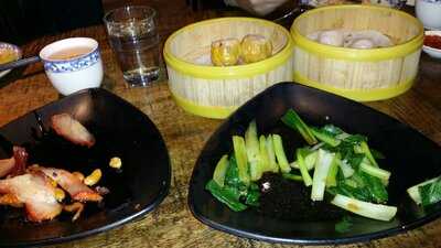 Mama's Wok Yum Cha & Bar