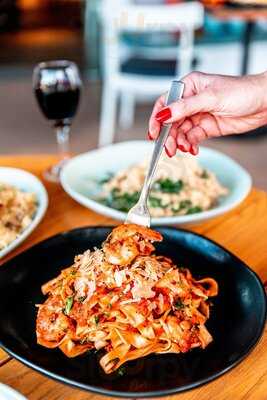 Rashays Campbelltown