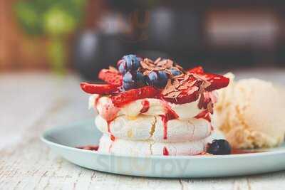 Rashays Campbelltown