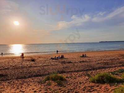 Shenannigans Restaurant & Bar