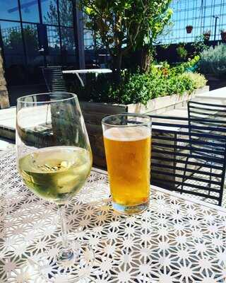 Suburban Dining + Rooftop