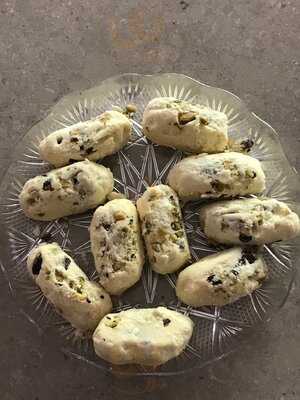 Al Israa Lebanese Sweets And  Pastry