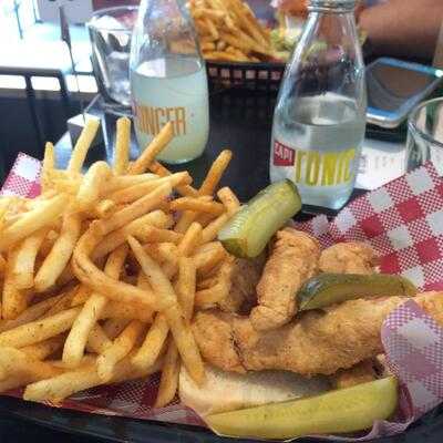 The Hot Chicken Project