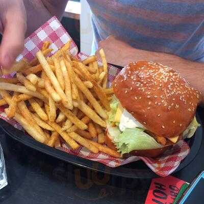 The Hot Chicken Project