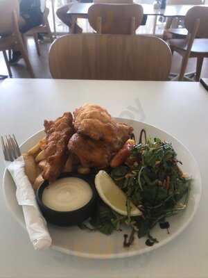 The Foreshore Restaurant & Cafe