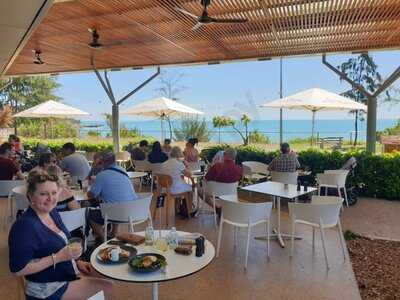 The Foreshore Restaurant & Cafe