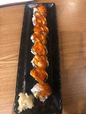 Makimoto Macarthur Square