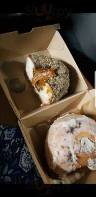 D Point Ten Doughnuts