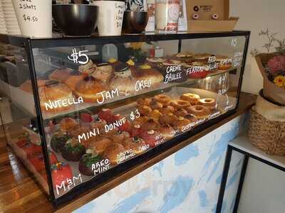 D Point Ten Doughnuts