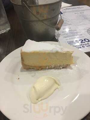 Stella Bendigo - Woodfired Pizzeria, Wine Bar & Cafe