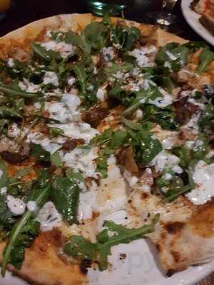 Stella Bendigo - Woodfired Pizzeria, Wine Bar & Cafe