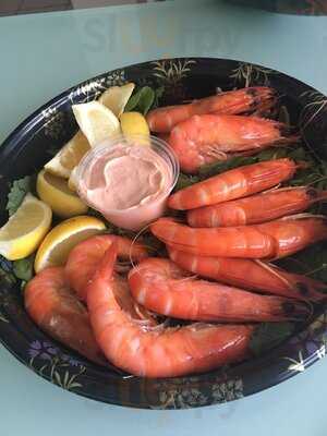 Reef Seafood And Sushi