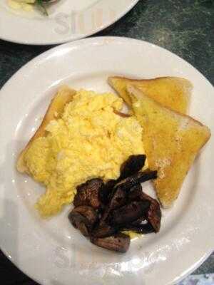 Lucchini Continental Cakes