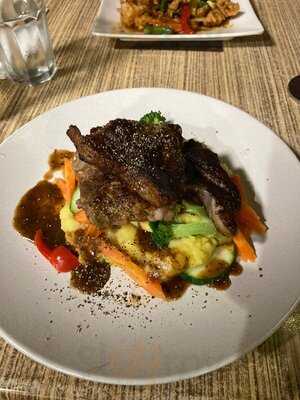 Mellow Thai Restaurant And Cafe