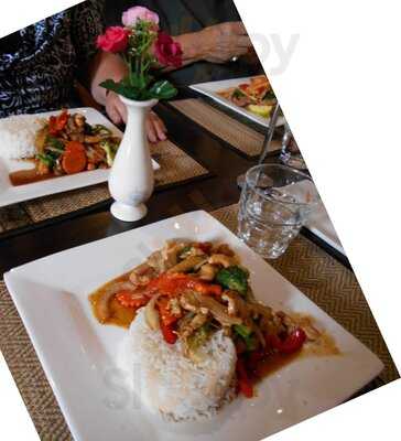 Ginger Thai Restaurant