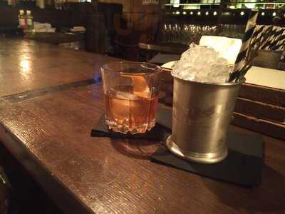 The Hold Bar & Restaurant