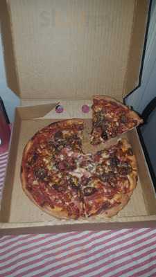 Marty's Pizza Hideout