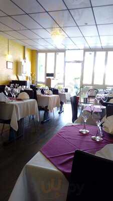 Sandli Vehra Restaurent