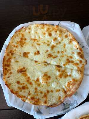 Charlie's Pizzeria & Bakery