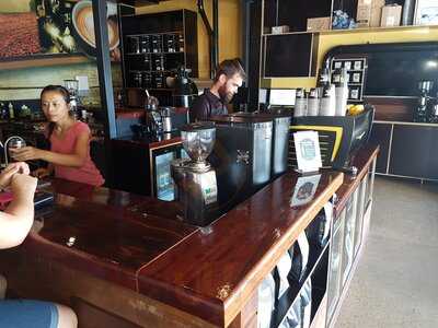 Minimalist Coffee Roasters