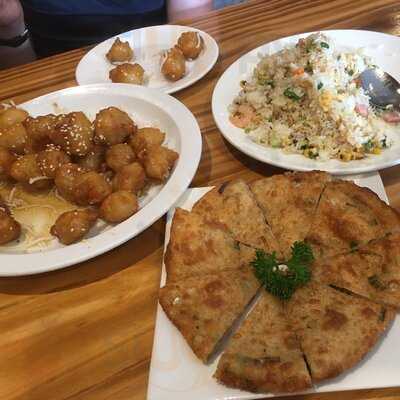 Tina's Dumpling House