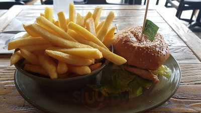 Nandos Marriott Waters