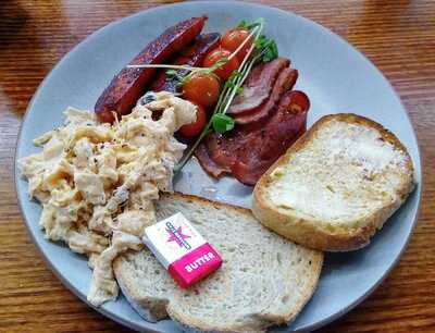 Pearl And Ash Cafe And Wine Bar