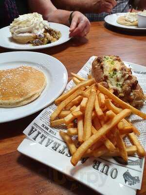 Pancakes In Paradise