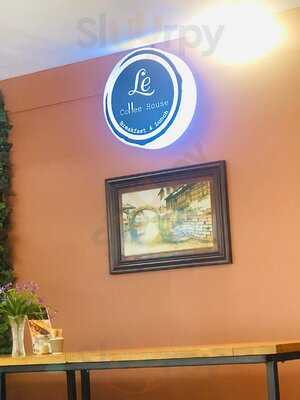 Le Coffee House