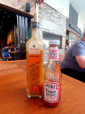 Nando's Macarthur Square