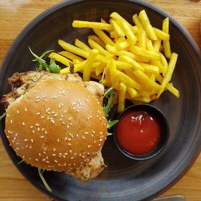 Little Woodpecker Cafe