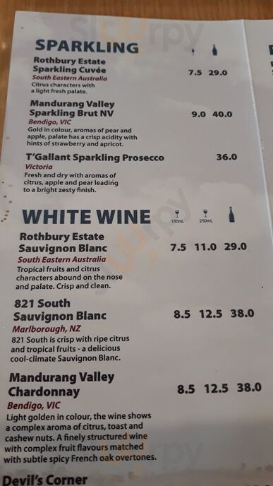 Hibernian Hotel (hibo)