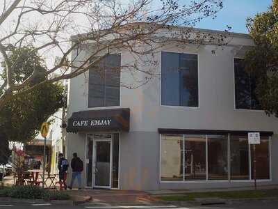 Cafe Emjay