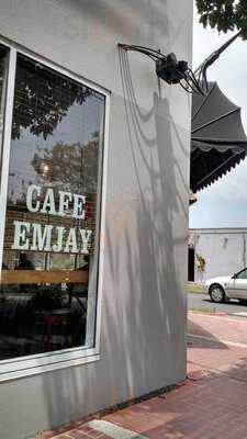 Cafe Emjay