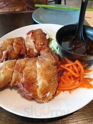 Bau Truong At Mounties